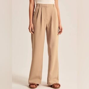 Tailored Relaxed Straight Pant Tan Short 25
